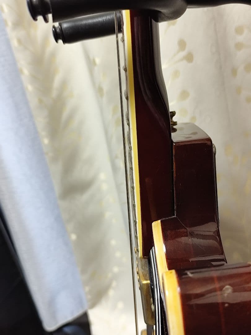 Greco EG380？ グネコロゴ