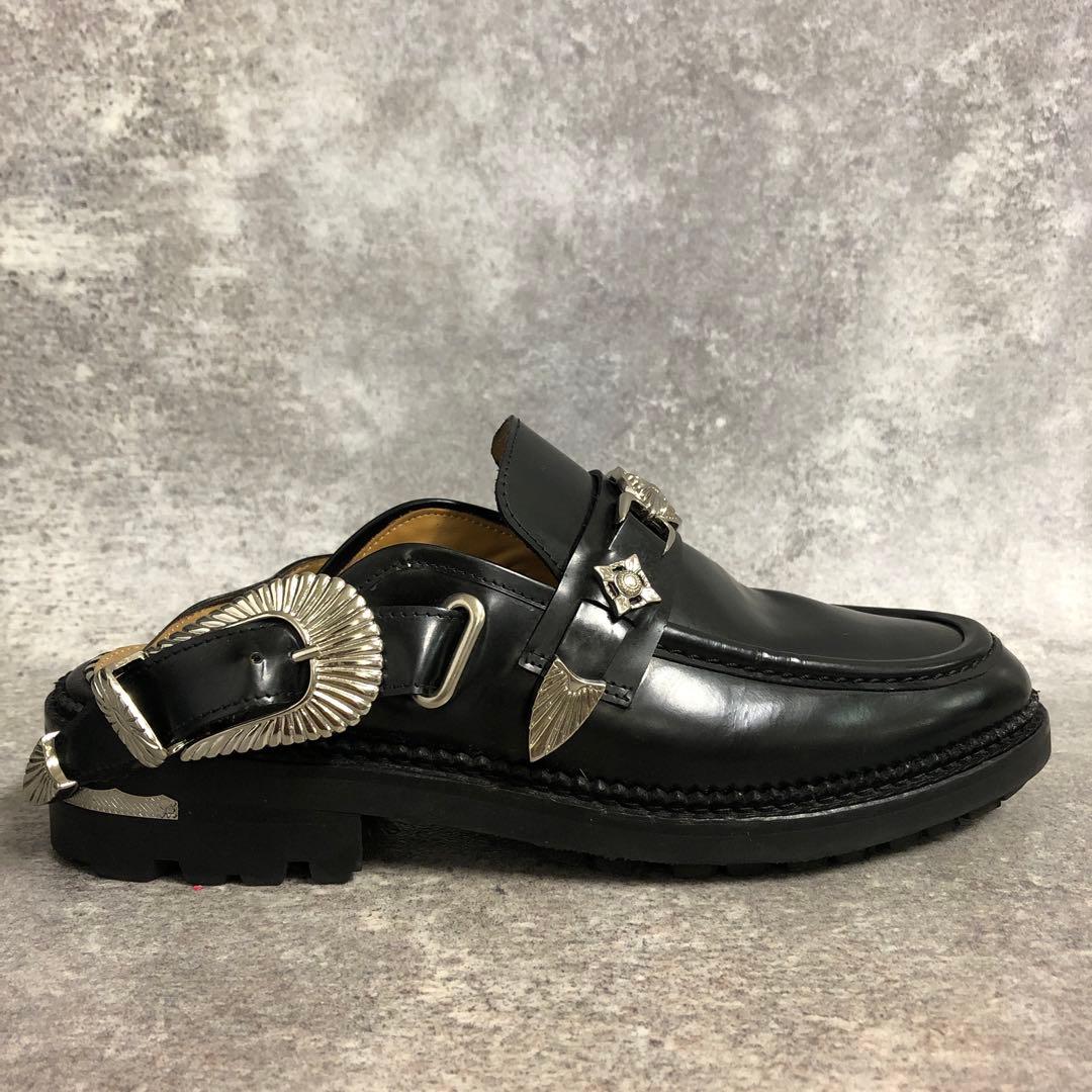 フォロー割■ TOGA PULLA ローファー バックル付き メタル