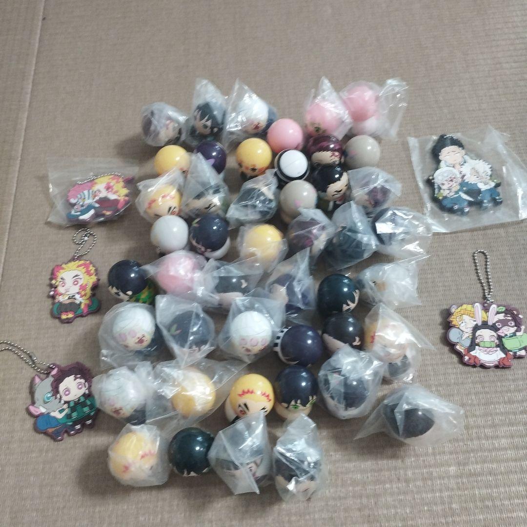 鬼滅の刃　クーナッツ46体　キーチェーン　まとめ売り　大量
