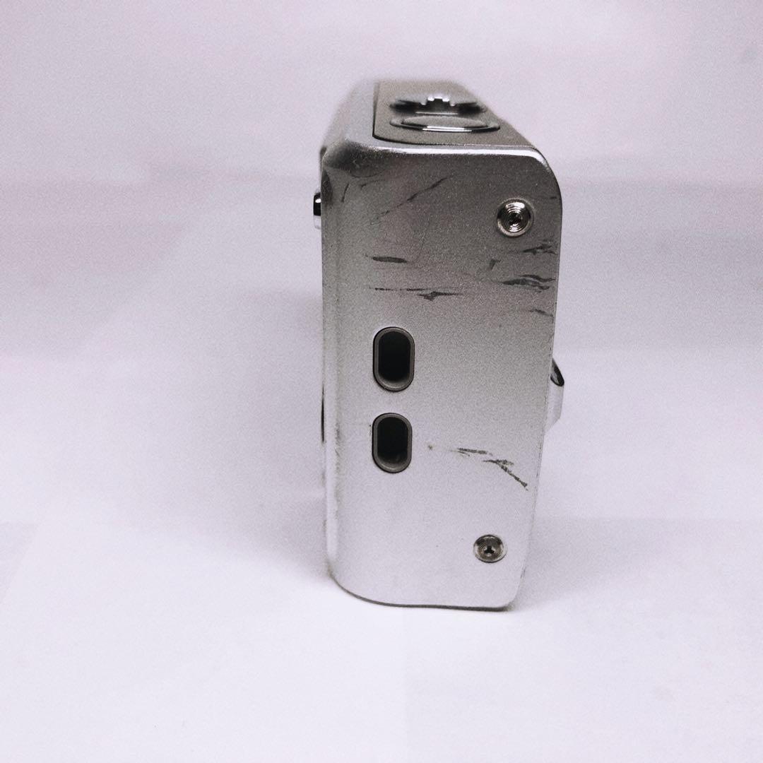 Fujifilm FinePix F30 コンパクトデジタルカメラ