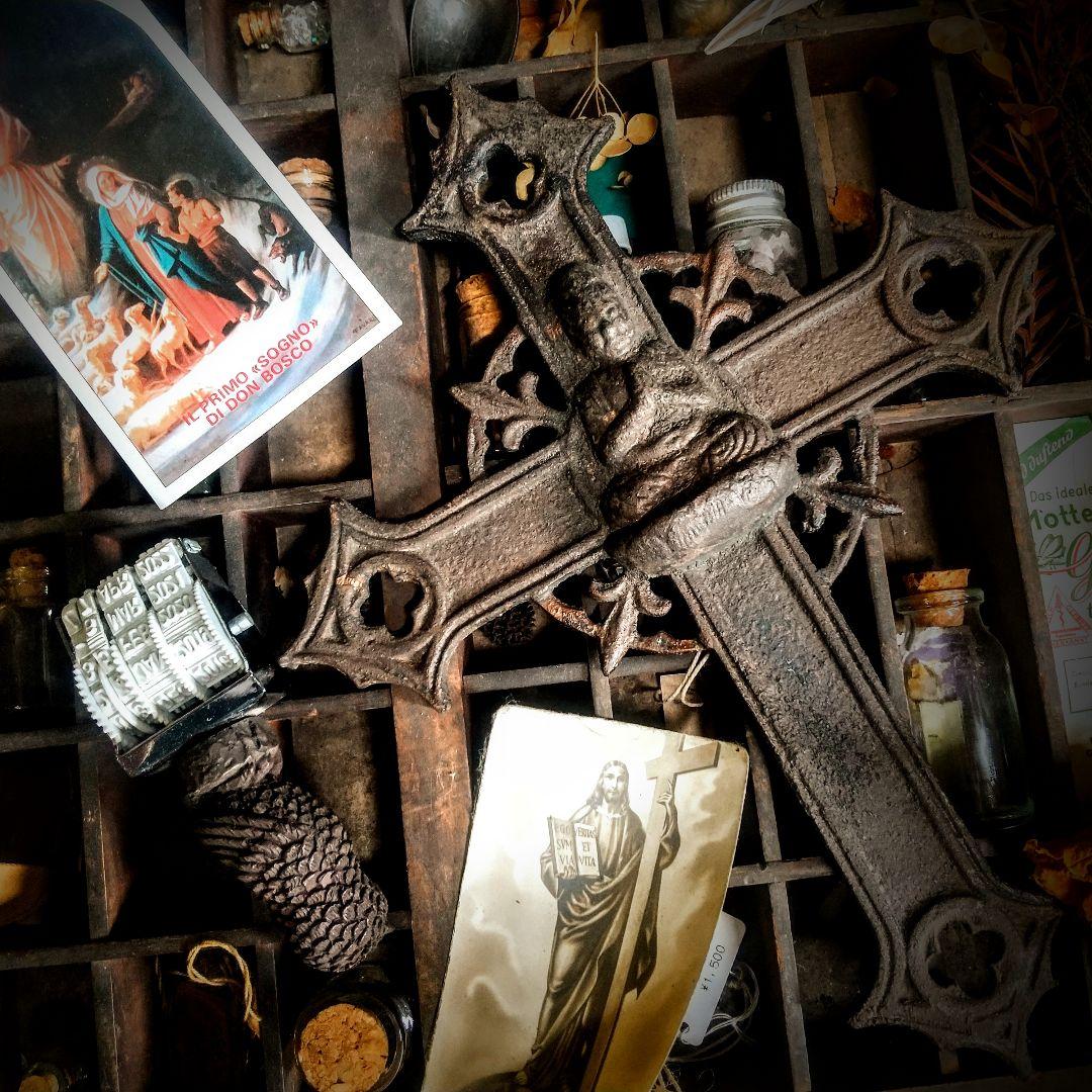 潜伏キリシタン　阿弥陀仏十字架　隠れキリシタン　HiddenChristians