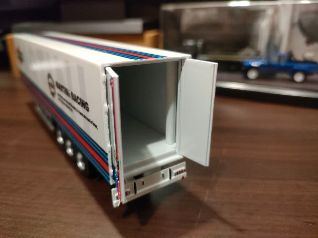 MODERNART MARTINI スカニア トレーラー 1/64