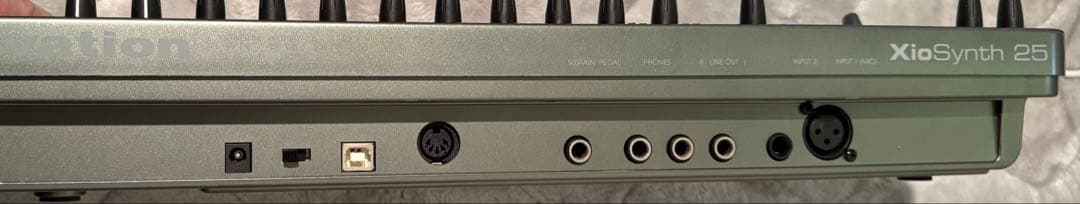 Novation Xio Synth 25 シンセサイザー 送料無料 レア品