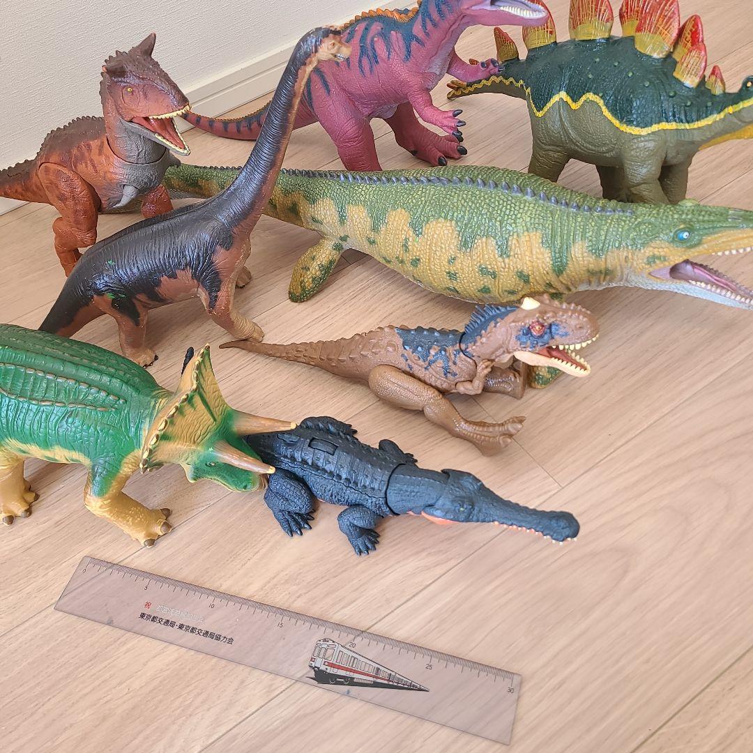恐竜フィギュア 8体セット