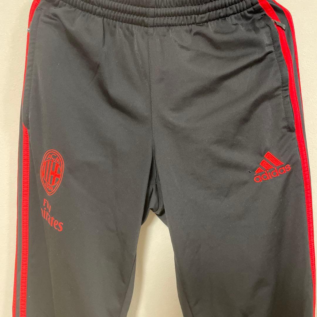 adidas ACミラン　ジャージ　上下セット　セットアップ　サッカー着