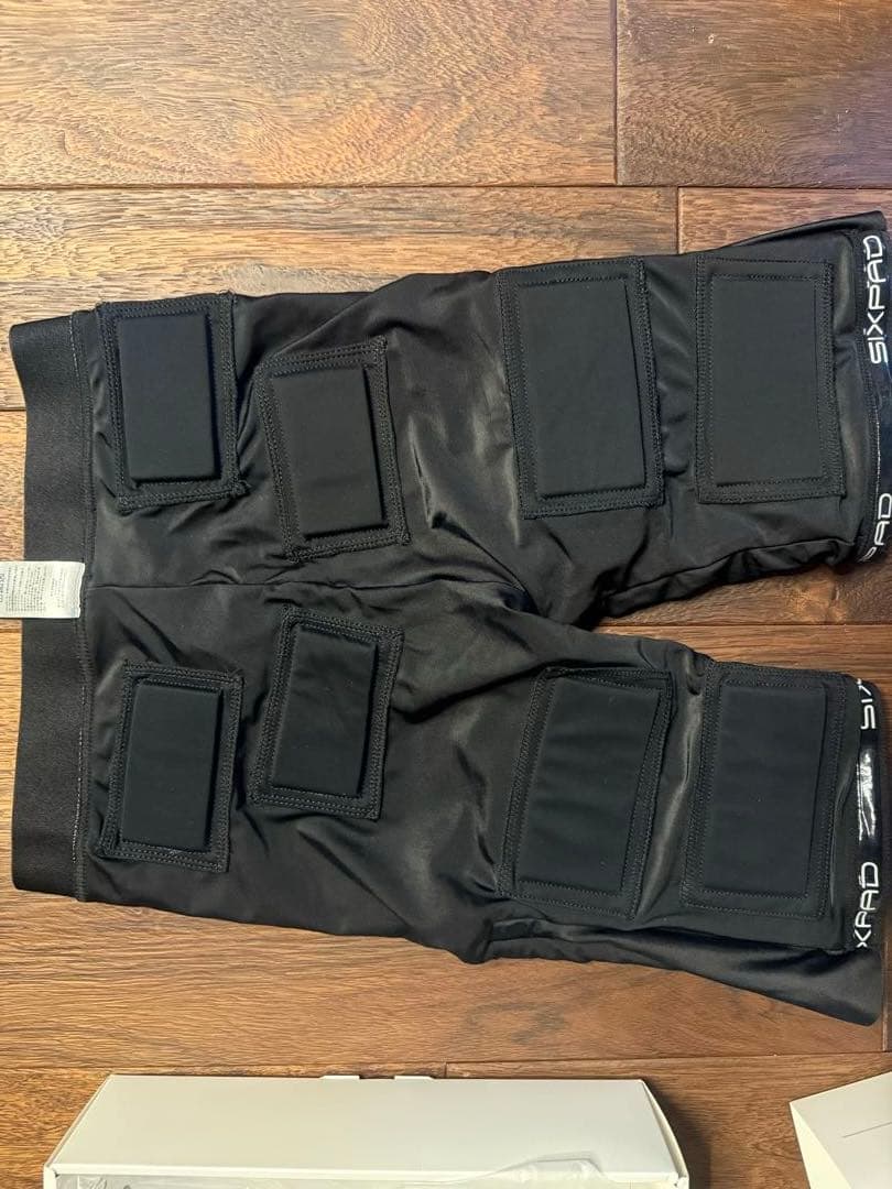 SIXPAD シックスパッド コアベルト・Hip&Leg 2点セット　Ｍサイズ