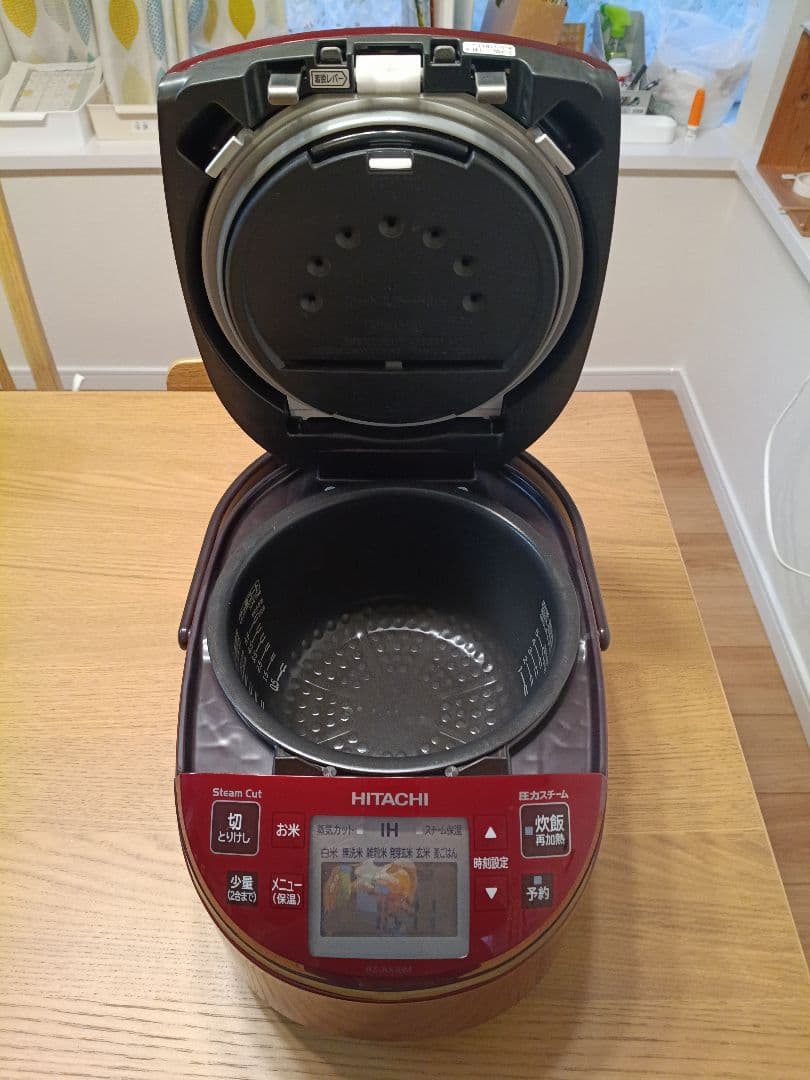 【美品】2022年製 日立 圧力IH 炊飯器 RZ-AX10M