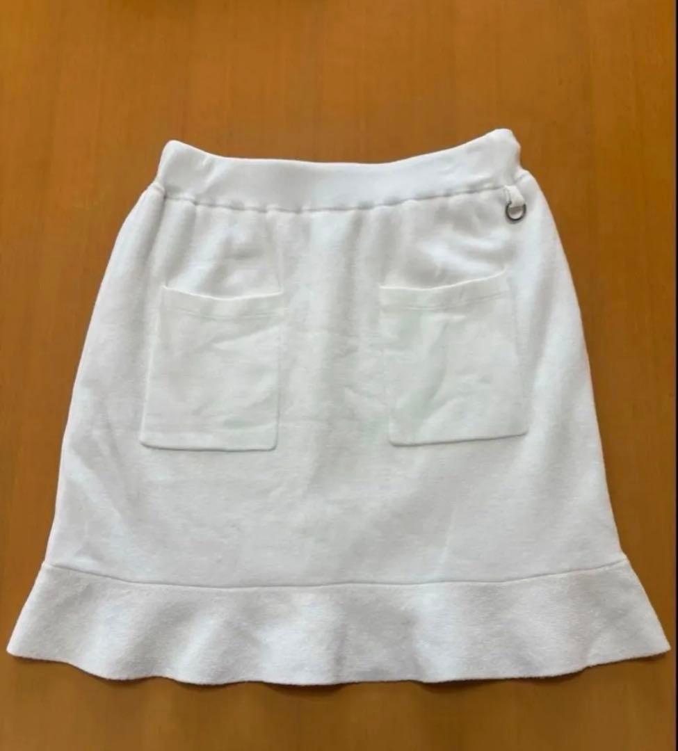 23区ゴルフ　モックセーター&ニットスカート