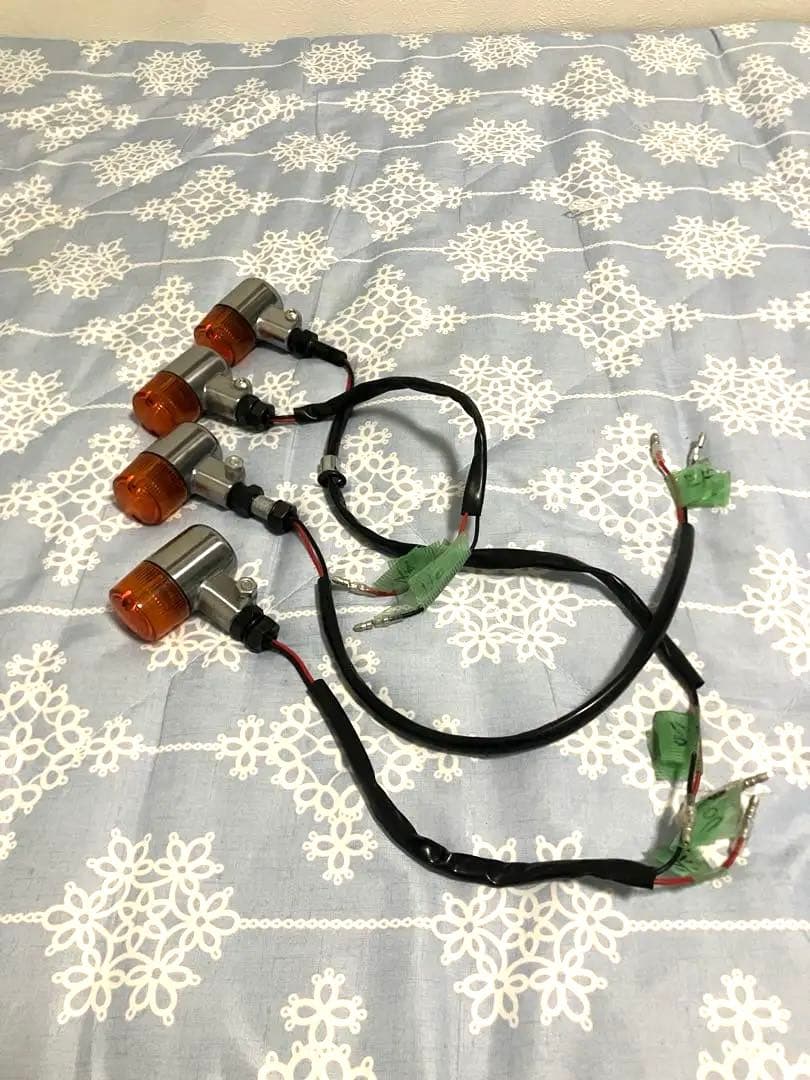 デイトナ SR400 ウィンカー ステーあります