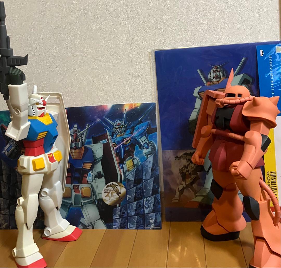 ガンダム シャア専用ザク ビックソフビ　フィギュア　セット　美品　おまけ付き