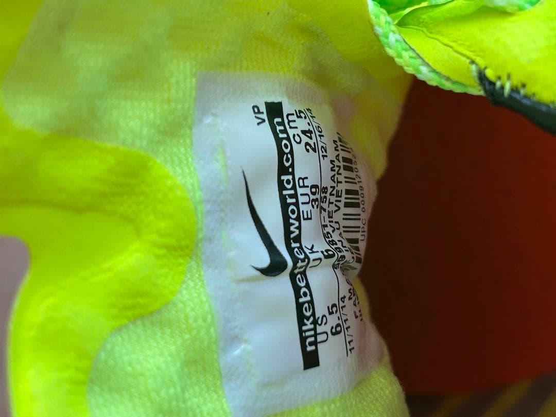 Nike ハイパーヴェノム　ファントムSG-PROサッカースパイク 24.5cm