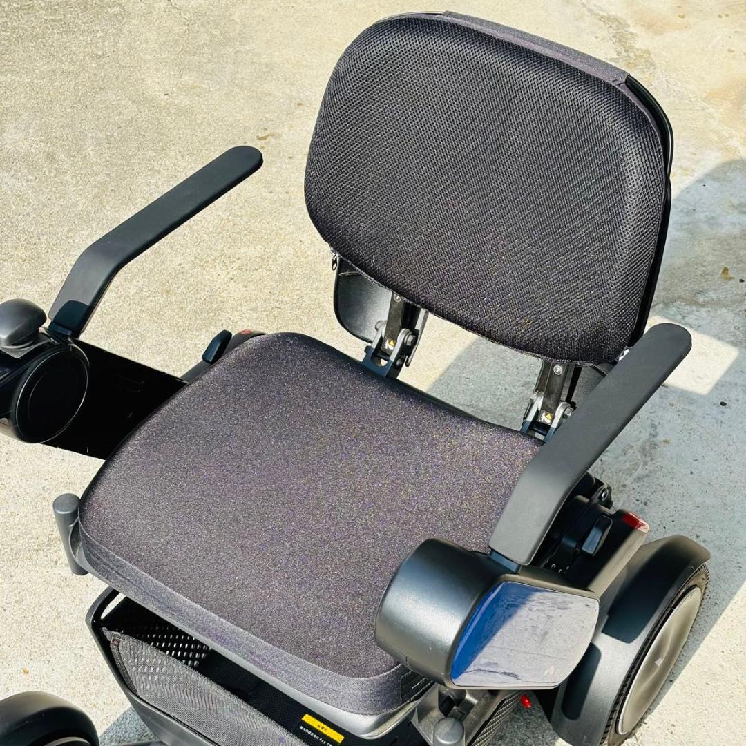 ウィル モデルC2 電動車椅子 電動カート 近距離モビリティ 免許不要 ブルー