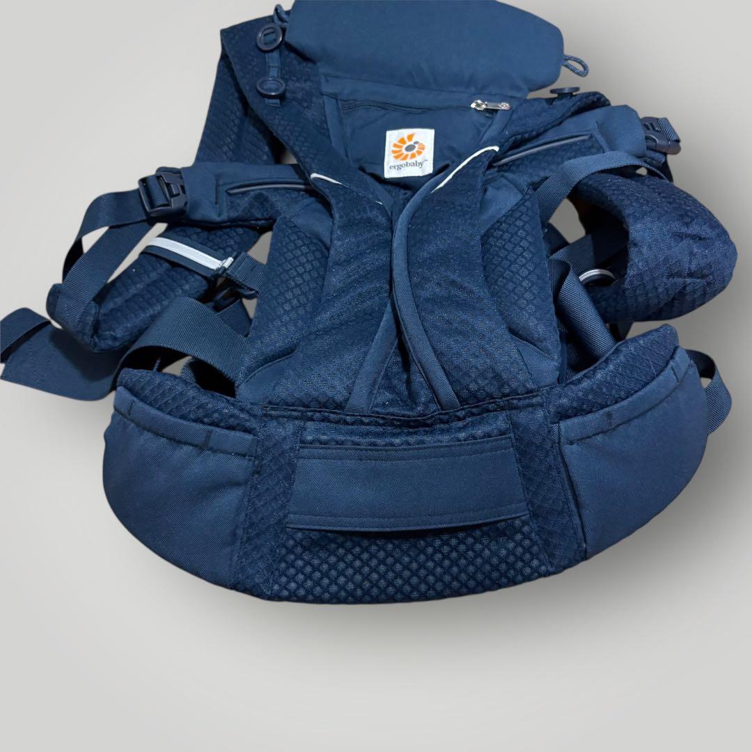 Ergobaby OMNI Breeze オムニ ブリーズ　抱っこ紐　ブルー