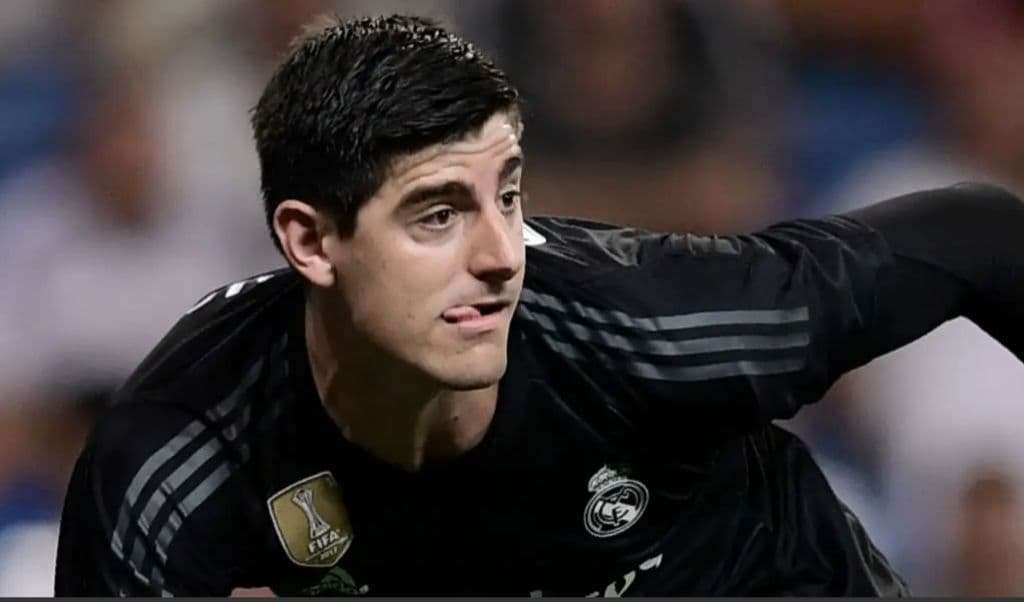 レアルマドリード　ユニフォーム　アディダス