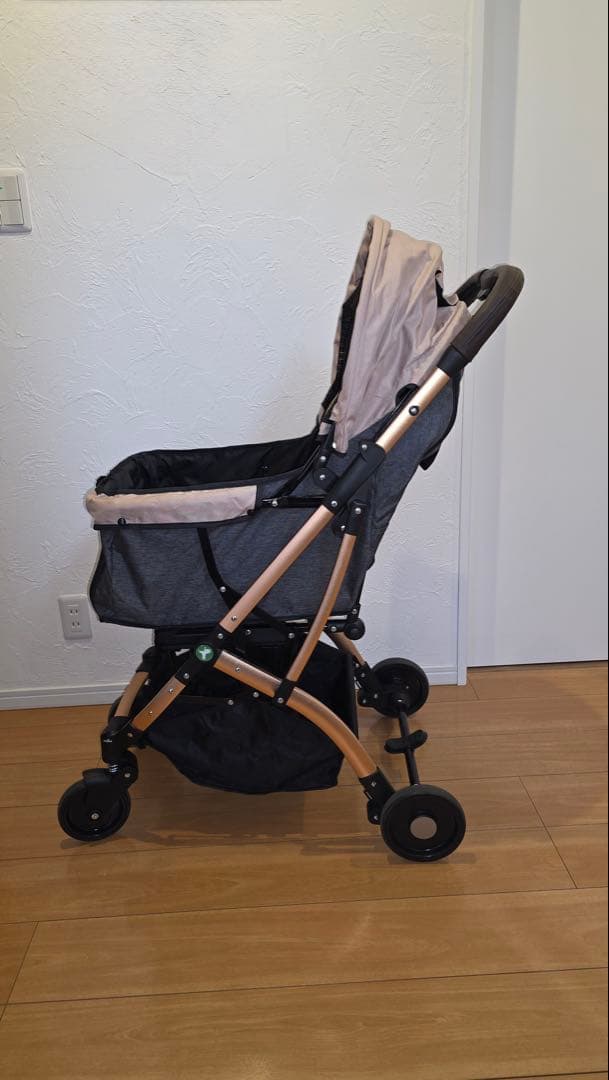 Totoro ball ペットカート 型式(G131)