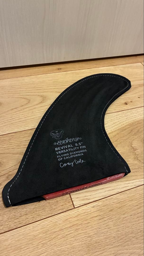サーフボード　センターフィン: COREY REVIVAL 8.5”赤