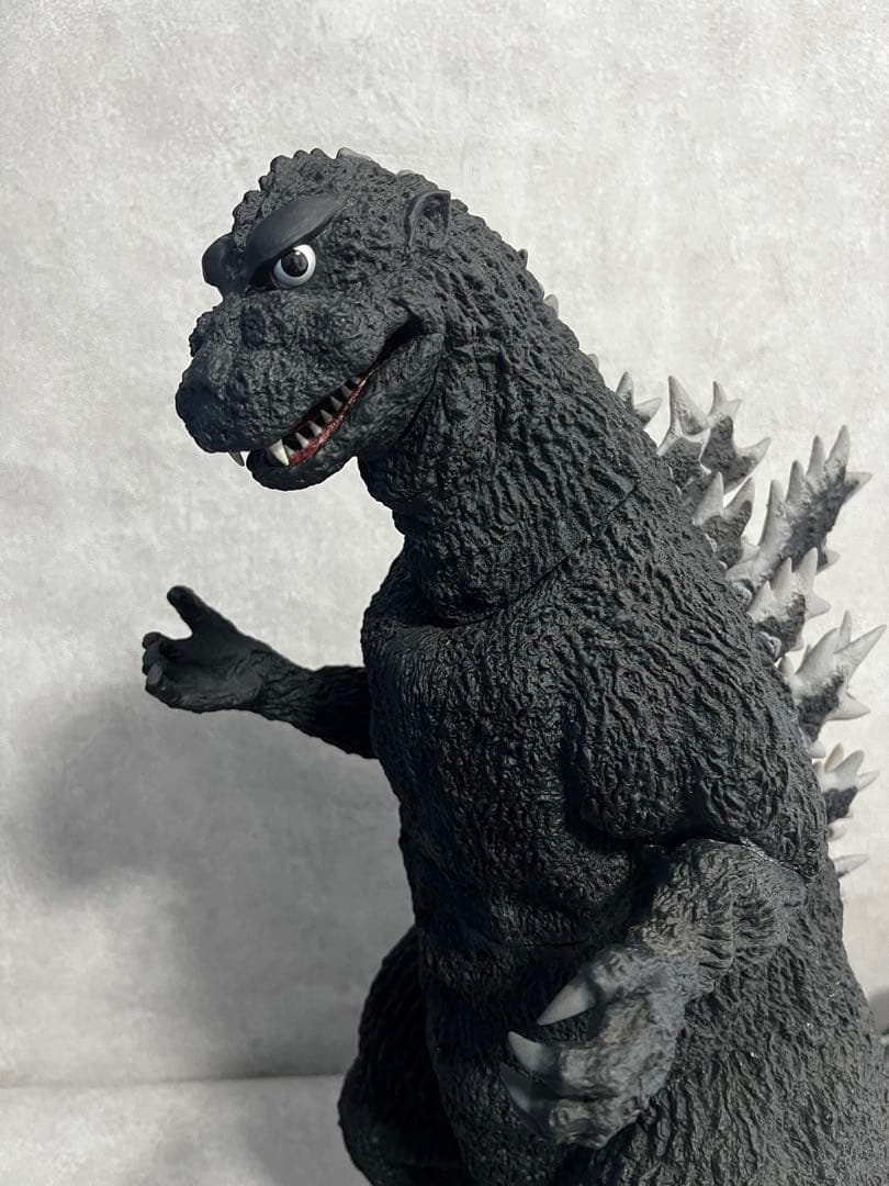 ゴジラを作る　デアゴスティーニ完成品