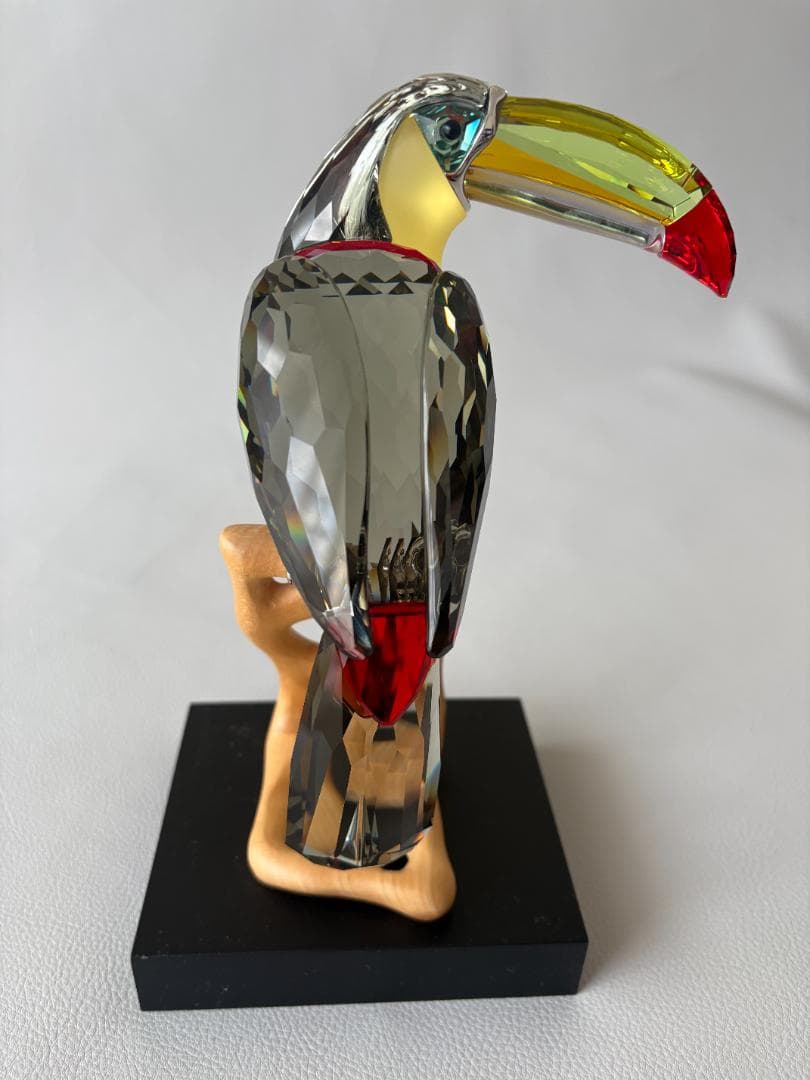 SWAROVSKI オオハシ ブラックダイヤモンド フィギュリン