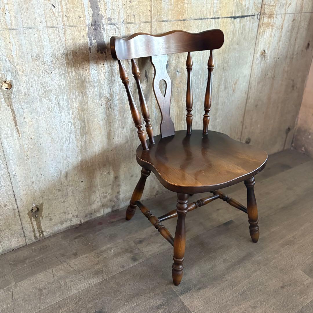 飛騨キツツキ　ウィンザーチェア　スピンドル　ボウバック