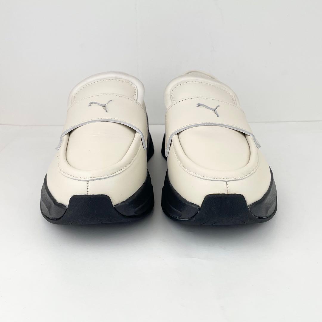 極美品！PUMA ウィメンズローファー　厚底スリッポンスニーカー 23cm