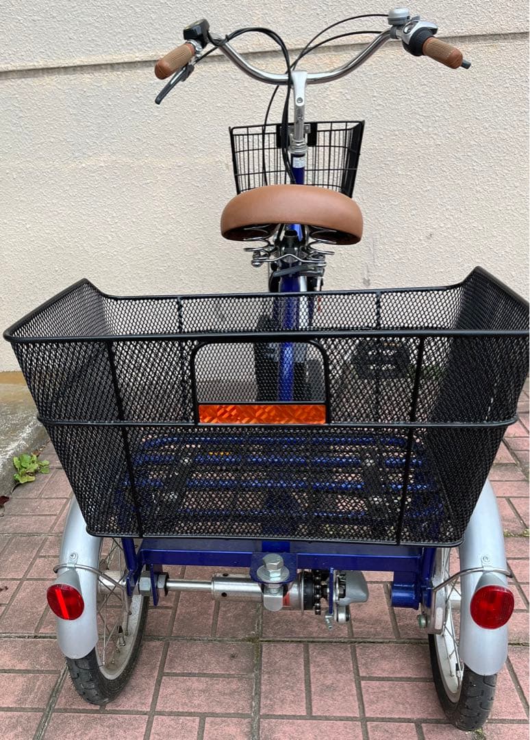 フランスベッド　電動アシスト３輪自転車