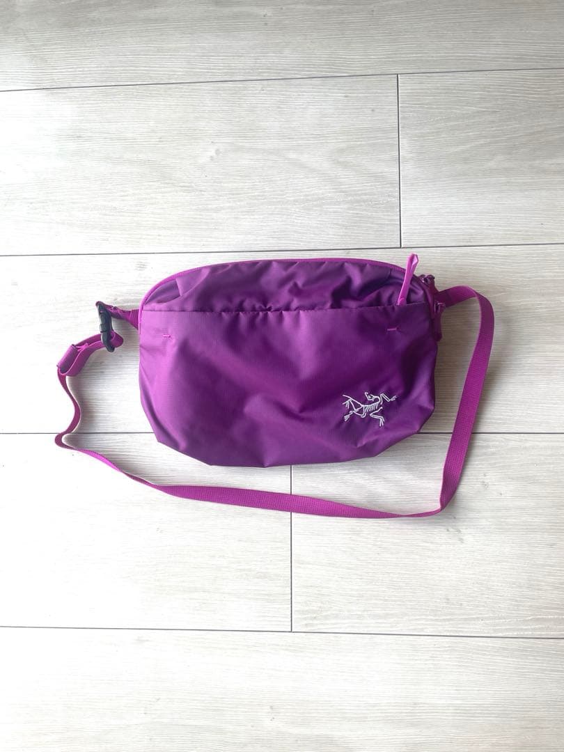 ARC’TERYX ヒリアド6 クロスボディバッグ パープル 美品