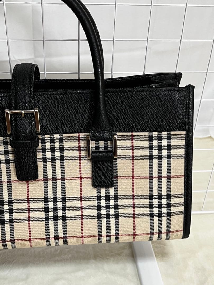 美品　バーバリー　BURBERRY　ハンドバッグ　スクエア　ノバチェック　ベルト