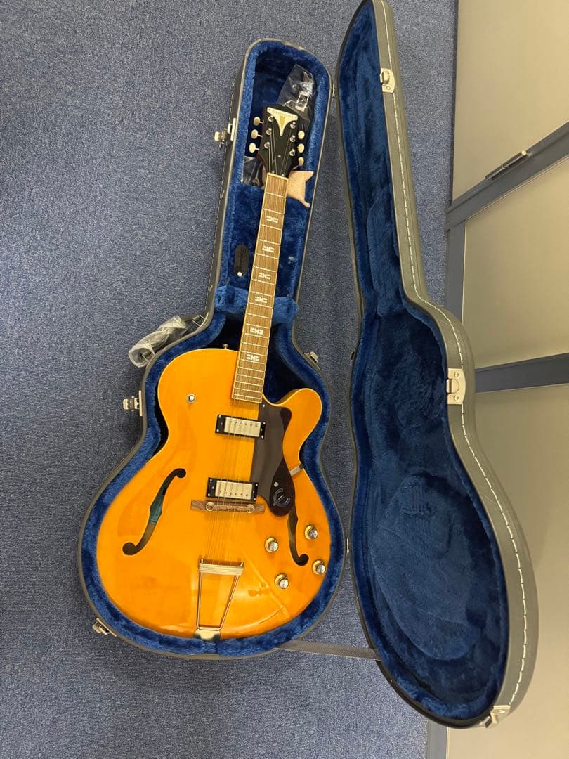 ギター Epiphone John Lee Hooker Zephyr Outfit