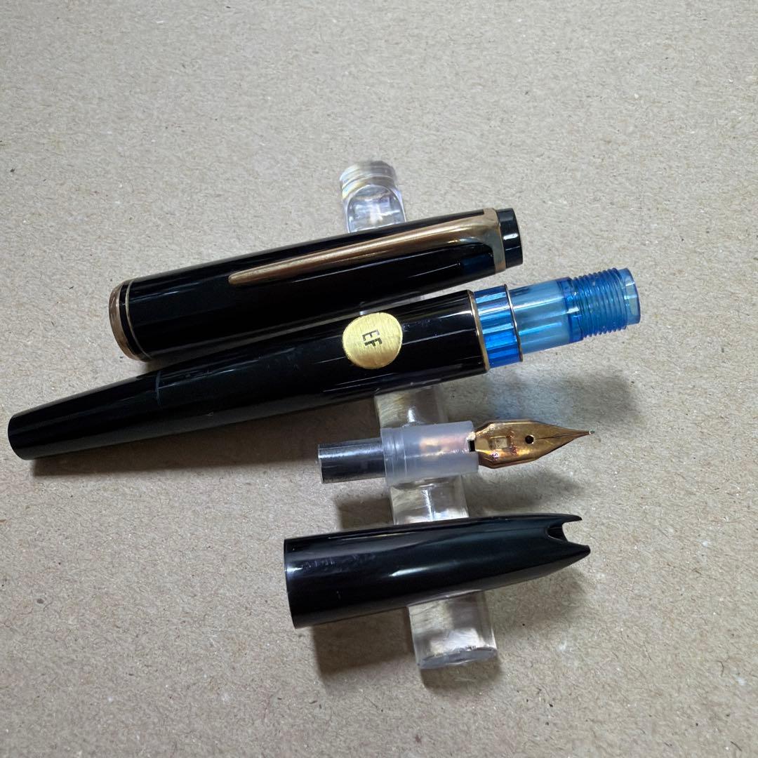 新品 廃盤 MONTBLANC モンブラン No.22 万年筆 14c EF