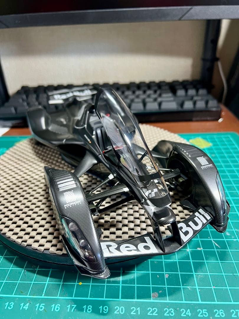 オートアート 1/18 RedBull X2010 プロトタイプ