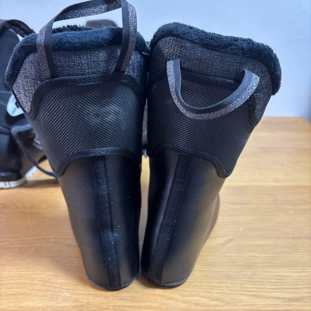 22年モデル Rossignolスキーブーツ レディース　22-23.5cm