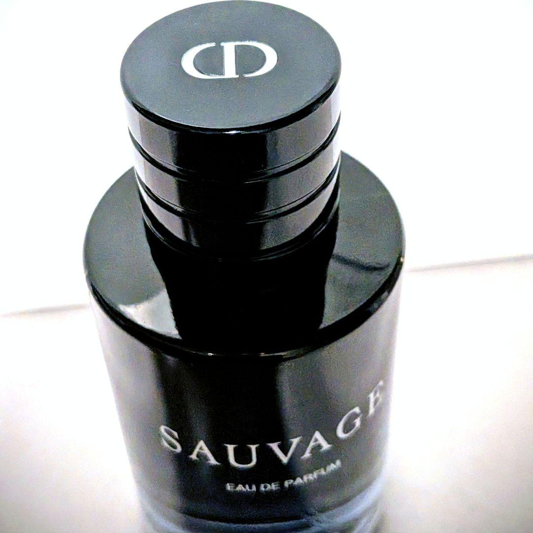 Diorディオール　ソヴァージュ　 オードゥ パルファン100ml　箱付