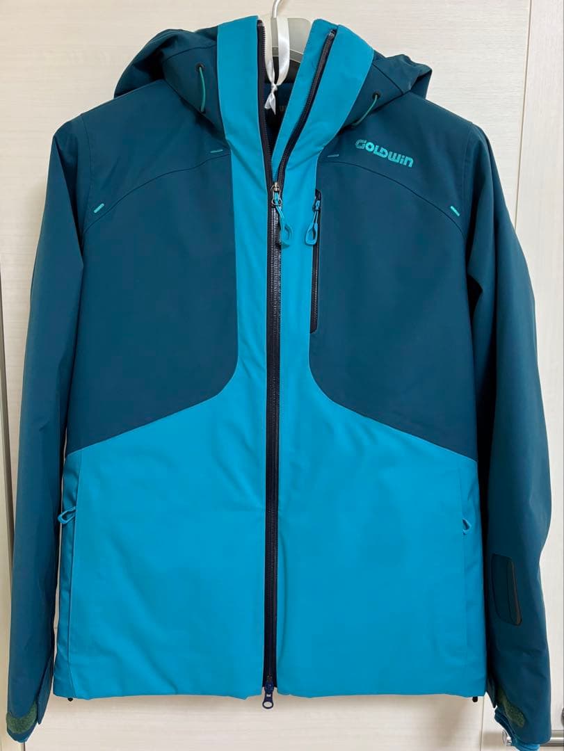 Goldwin スキーウェア