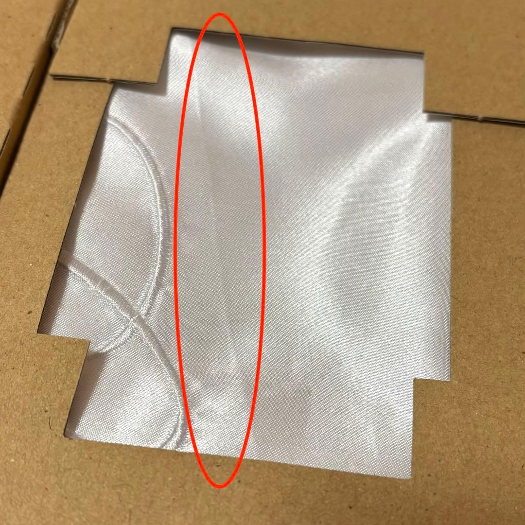 リヴァイのスカーフ＆エルヴィンのループタイ