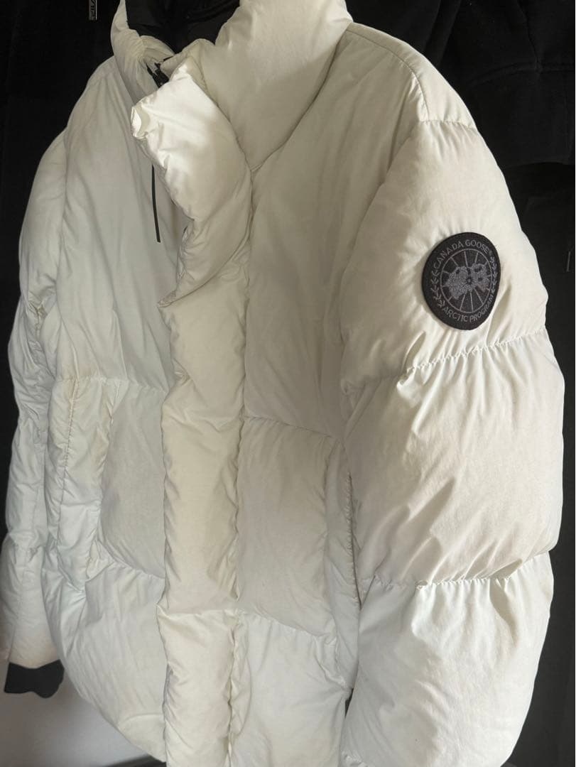 CANDA  カナダグース 純白 ブラックレーベル