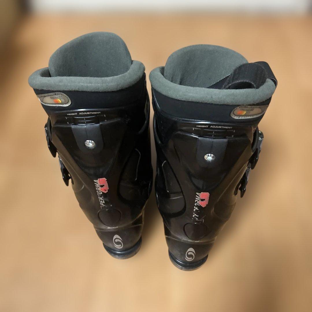 Salomon スキー用ブーツ ブラック