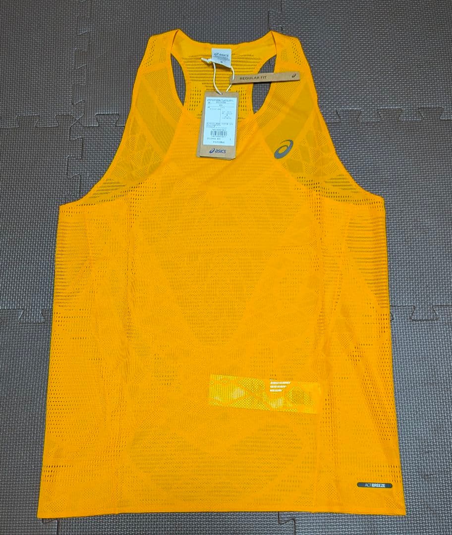 新品未使用 アシックス RUN シングレット　Sサイズ
