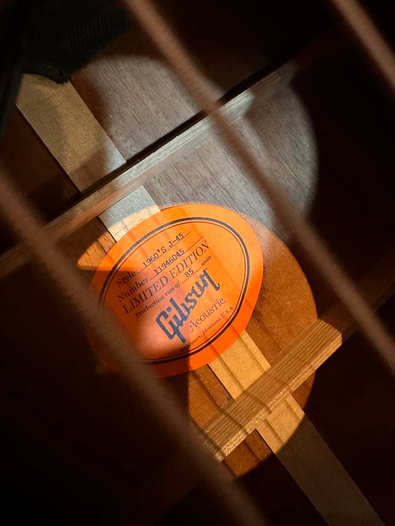 Gibson custom shop J-45 1960s ノーマルサドル