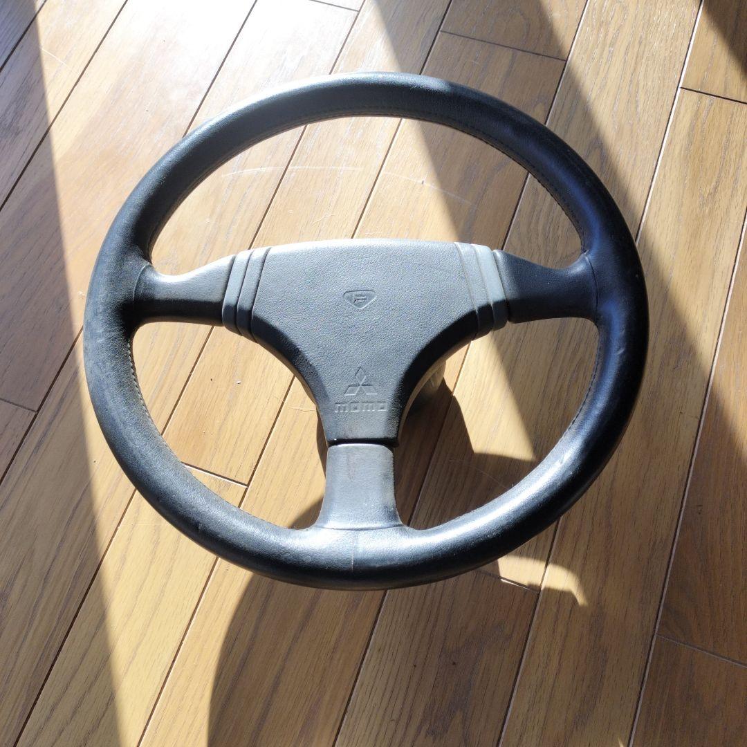 MOMOステアリング　三菱