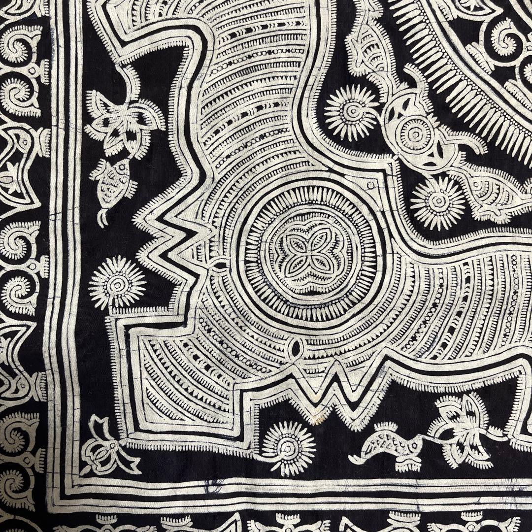 中国少数民族の古い青染め布