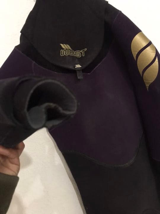 west ウェットスーツ　ドライスーツ　セミドライ　ＳＳＤ　ウェットスーツ