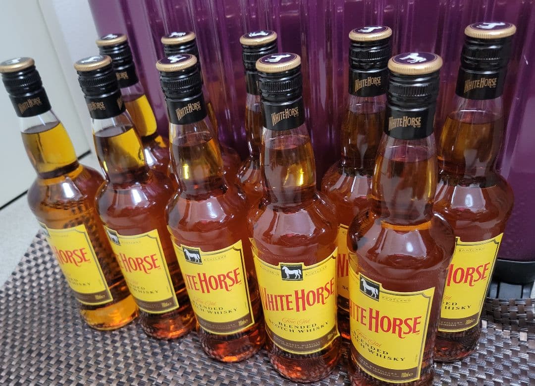 新品未開封【ホワイトホースファインオールド700ml】×10本