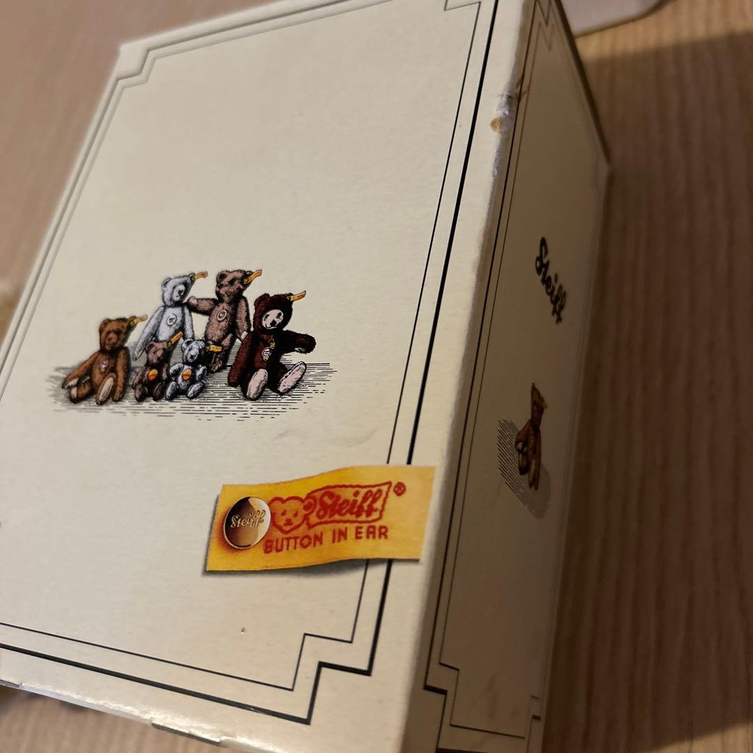 シュタイフ　 ドイツのティディベアの老舗高級シュタイフ社のミニサイズのテディベア