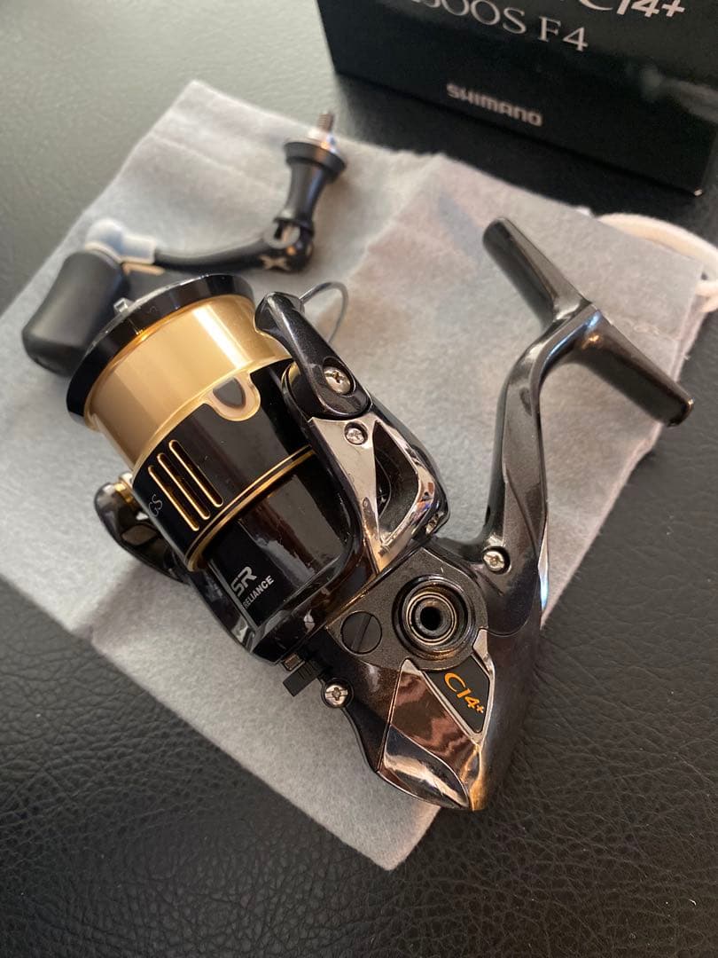 リール SHIMANO COMPLEX CI4+ 2500S F4