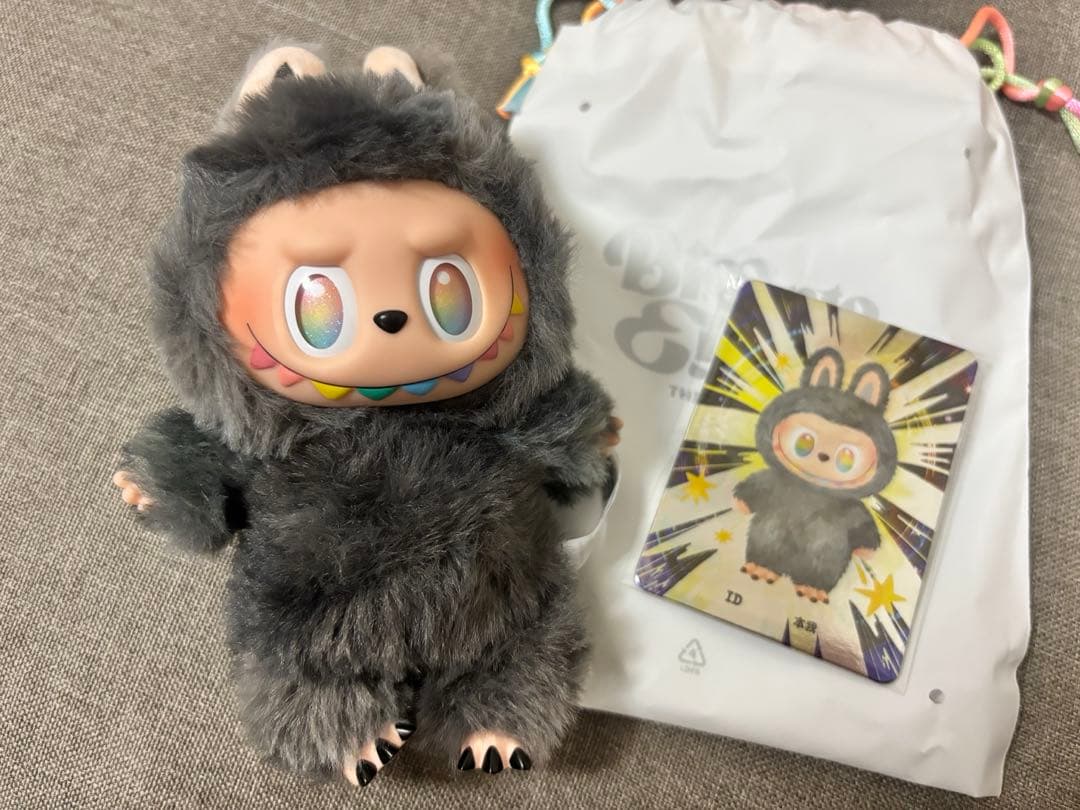 レア　LABUBU Energy ID ラブブ　エナジー　シークレット　黒