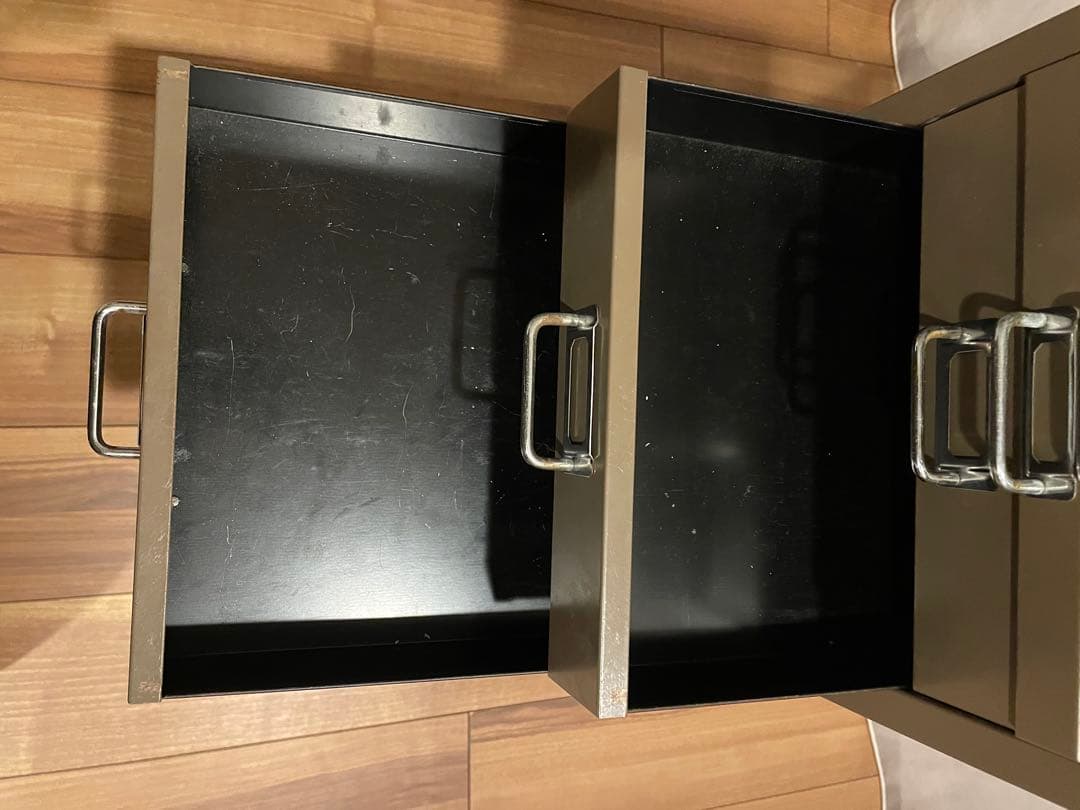 BISLEYビスレー キャビネット