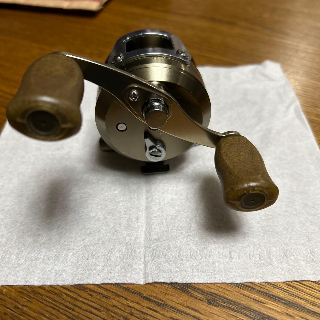 ダイワバイキング極50 両軸リール　落とし込み　筏リール　タイコリール