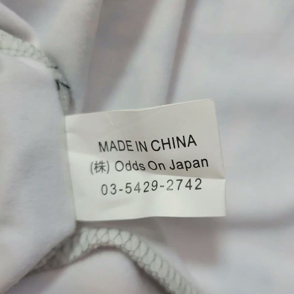 美品 オッズオネスト 天使柄 肩出しレースアップワンピース 茶