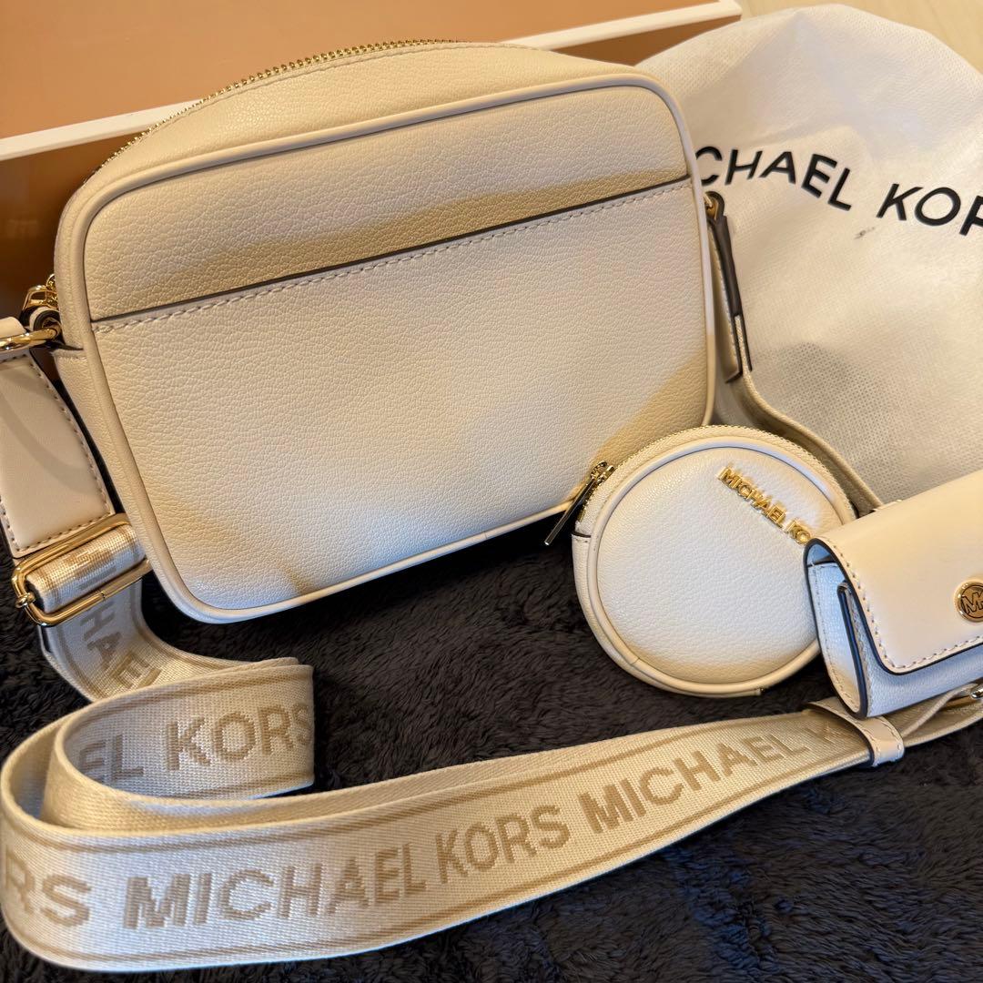 ★かことの心 美品 MICHEAL KORS クロスボディバッグ 付属品◎