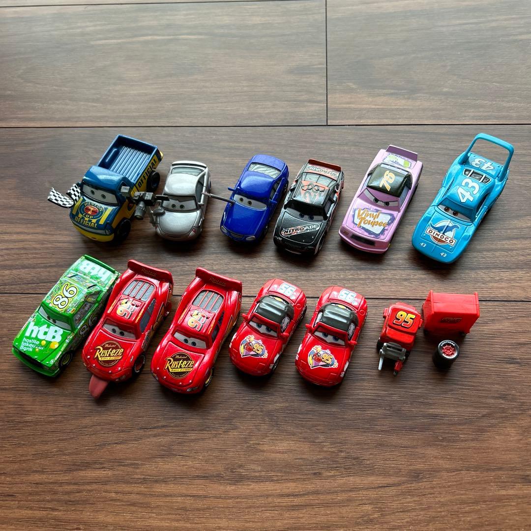マテル　カーズ12台セット